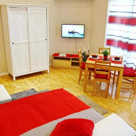 Apartment Red & White Near Wawel Castle Krakow